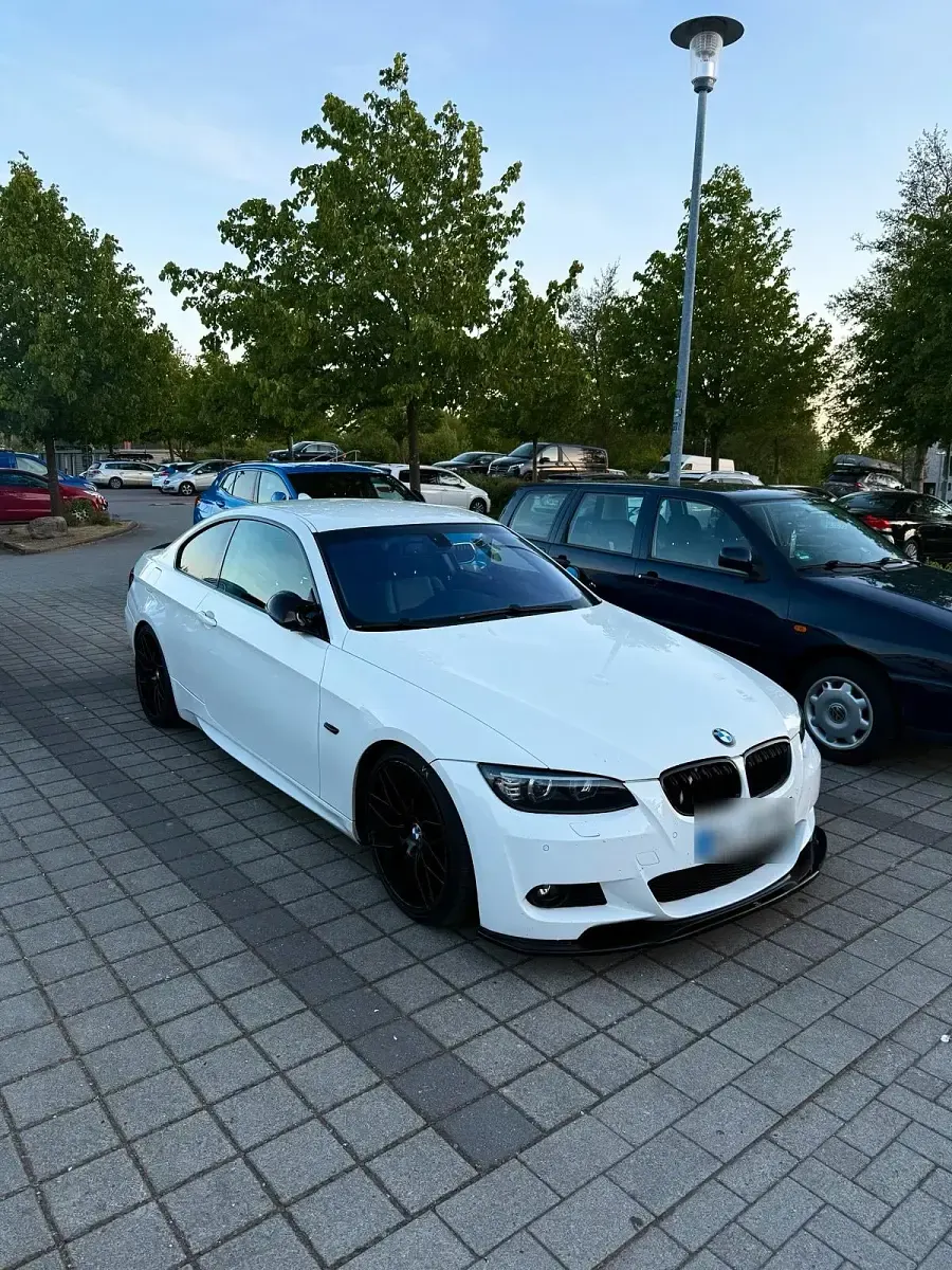 Gebraucht BMW 325 M Performance 218 PS (160 kW) 2008 Weiß Coupé