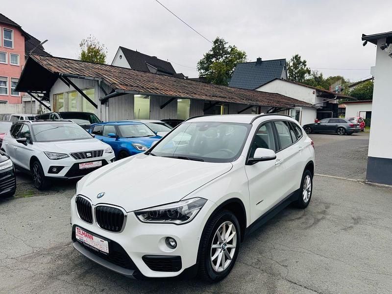 Weiß Gebraucht 2018 BMW X1 Advantage SUV | 13.890 € (Fairer Preis) - Bild 1/4