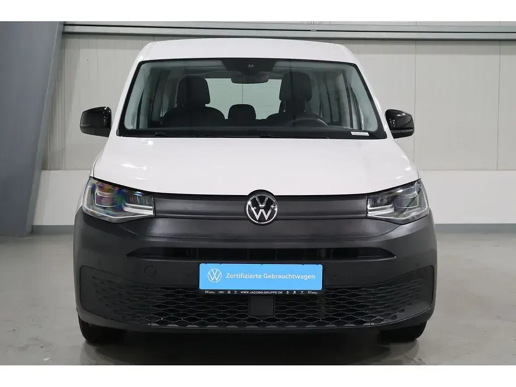 Gebraucht VW Caddy Basis 102 PS (75 kW) 2023 Weiß Van / Kleinbus