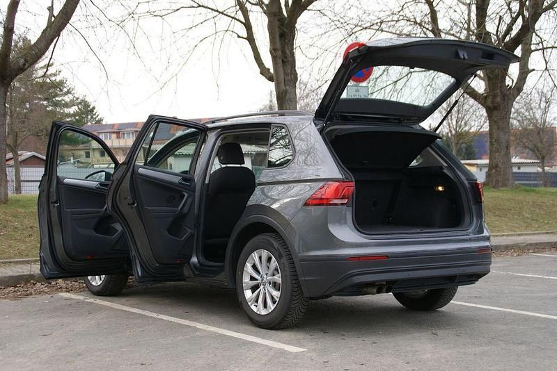 Gebraucht VW Tiguan 125 PS (91 kW) 2018 Grau SUV