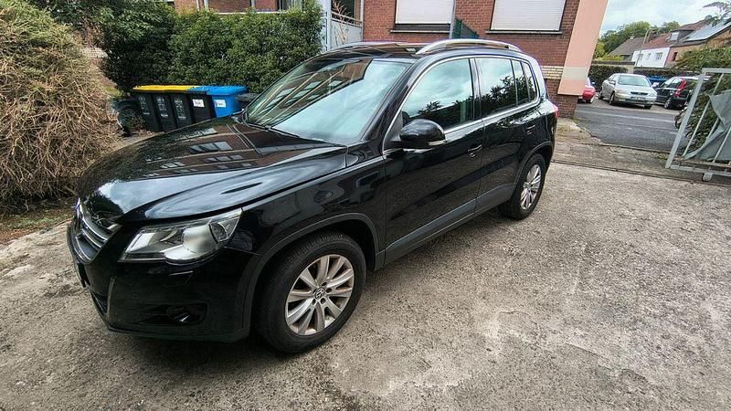 Gebraucht VW Tiguan Trendline 150 PS (110 kW) 2009 Schwarz SUV