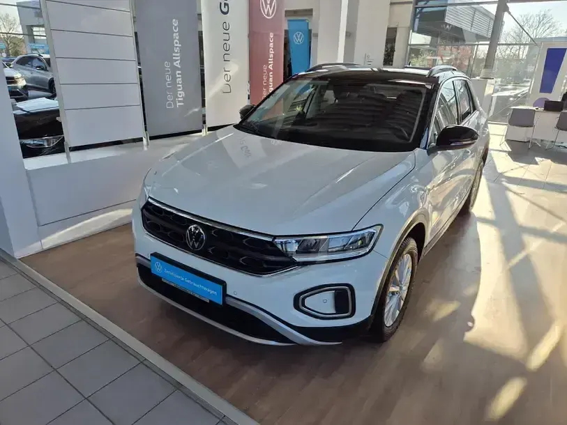 Gebraucht VW T-Roc Life 116 PS (85 kW) 2024 Pure white SUV
