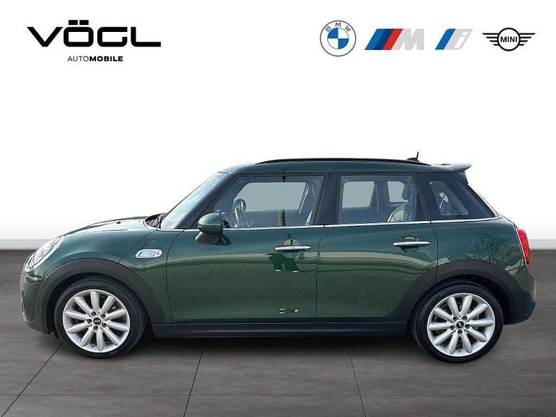 Gebraucht Mini Cooper SD Chili 170 PS (125 kW) 2019 British racing green Kleinwagen