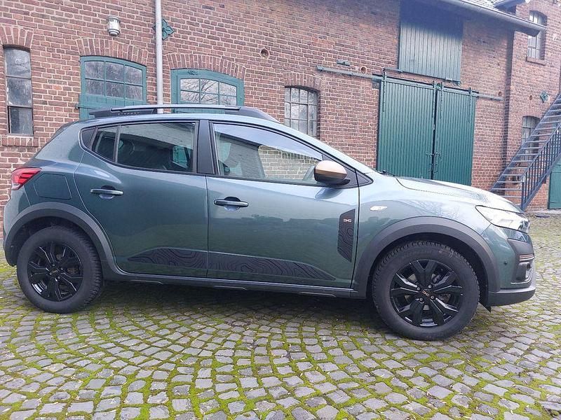 Gebraucht Dacia Sandero Extreme 101 PS (74 kW) 2023 Grün SUV