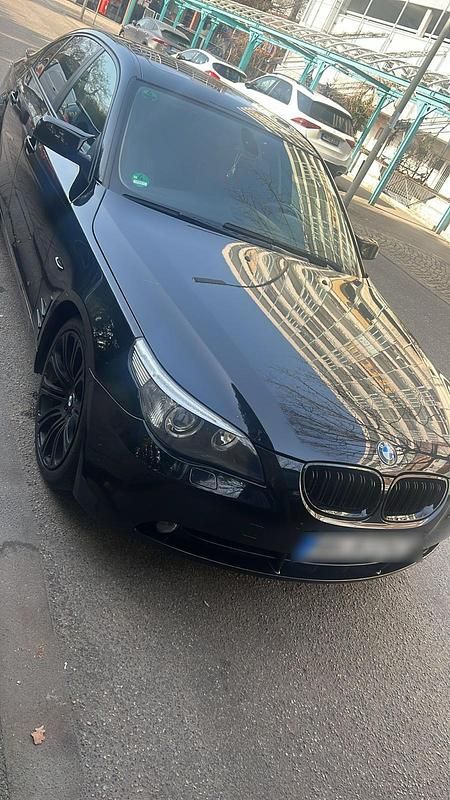 Gebraucht BMW 525 177 PS (130 kW) 2005 Schwarz Limousine