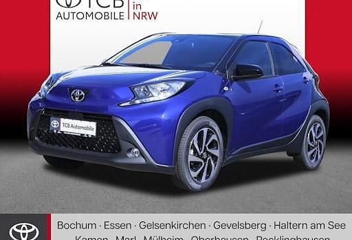 Neu Toyota Aygo X 72 PS (52 kW) 2025 Blau SUV