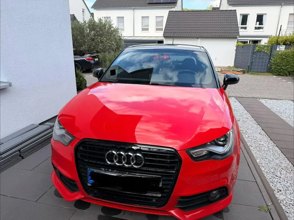 Gebraucht Audi A1 Sport 185 PS (136 kW) 2013 Rot Kleinwagen