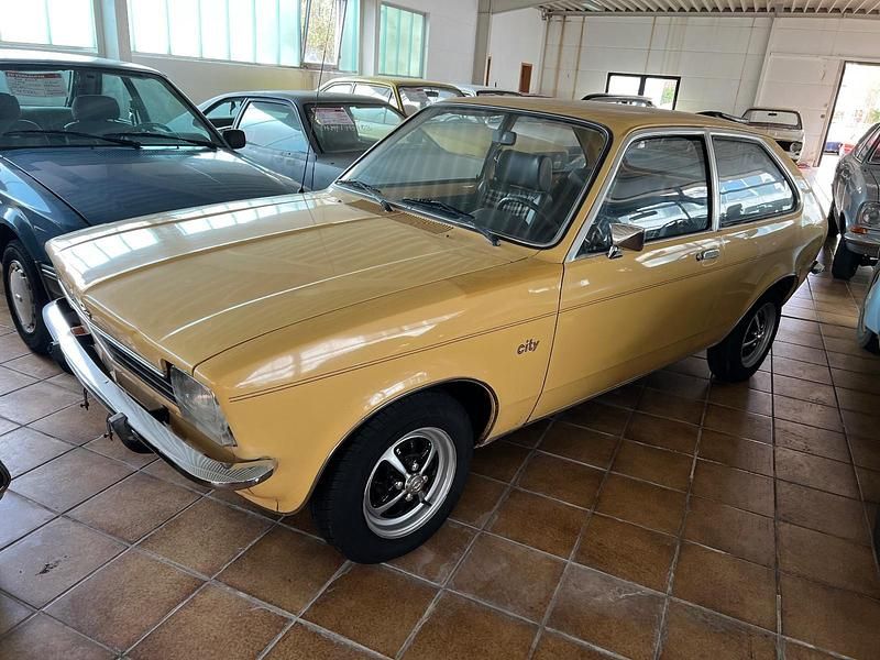 Gebraucht Opel Kadett 52 PS (38 kW) 1976 Gelb Coupé