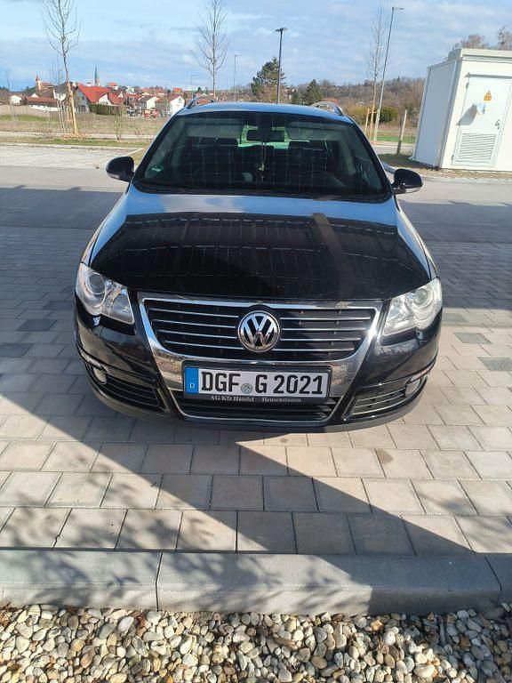 Gebraucht VW Passat Highline 160 PS (117 kW) 2008 Schwarz Kombi
