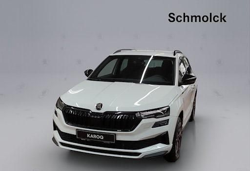Grau Neu 2025 Skoda Karoq SportLine SUV | 36.990 € (Fairer Preis) - Bild 1/4