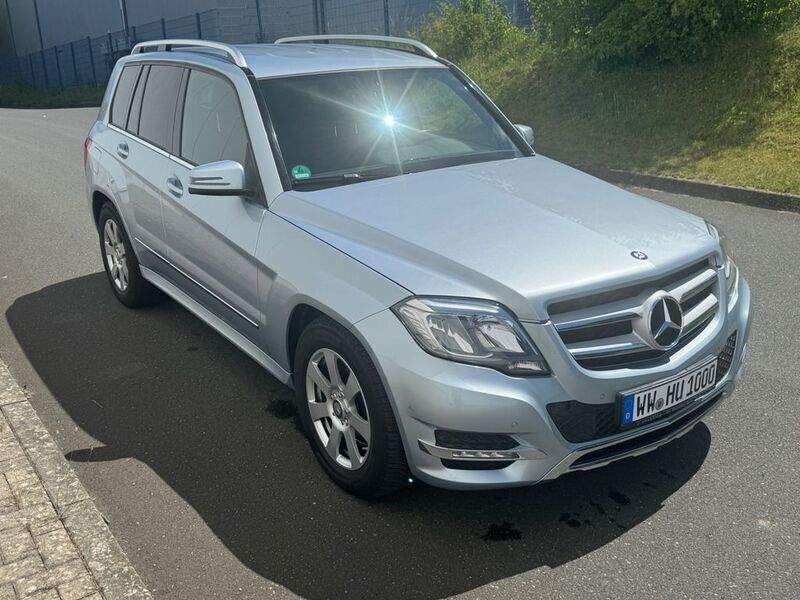 Silber Gebraucht 2014 Mercedes GLK220 SUV | 19.100 € (Fairer Preis) - Bild 1/4