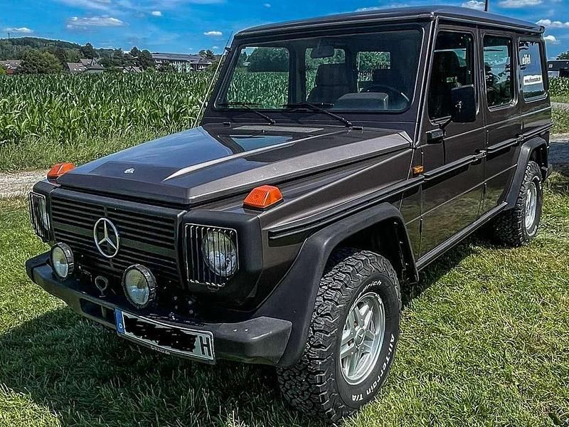 Bronze Gebraucht 1986 Mercedes G280 SUV | 34.900 € - Bild 1/4