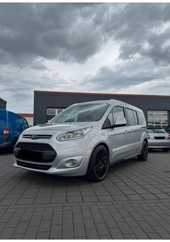 Silber Gebraucht 2017 Ford Tourneo Connect Titanium Van / Kleinbus | 13.900 € (Fairer Preis) - Bild 1/4