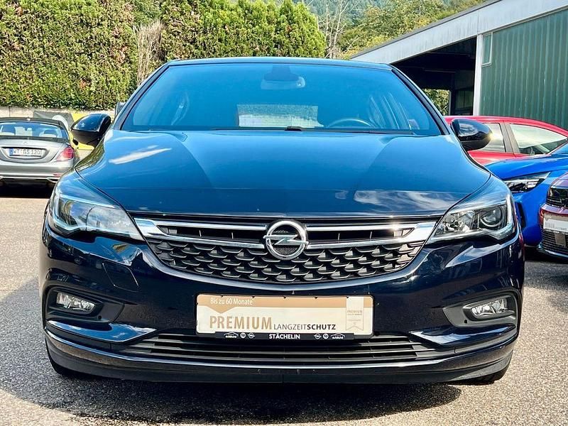 Gebraucht Opel Astra Dynamic 136 PS (100 kW) 2019 Blau Kleinwagen