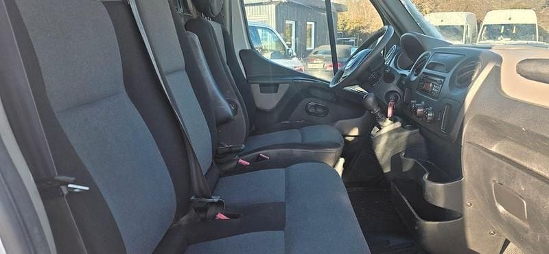 Gebraucht Nissan NV400 125 PS (91 kW) 2015 Weiß Van