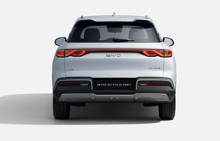 Neu BYD Atto 2 212 PS (155 kW) 2026 Skiing white SUV