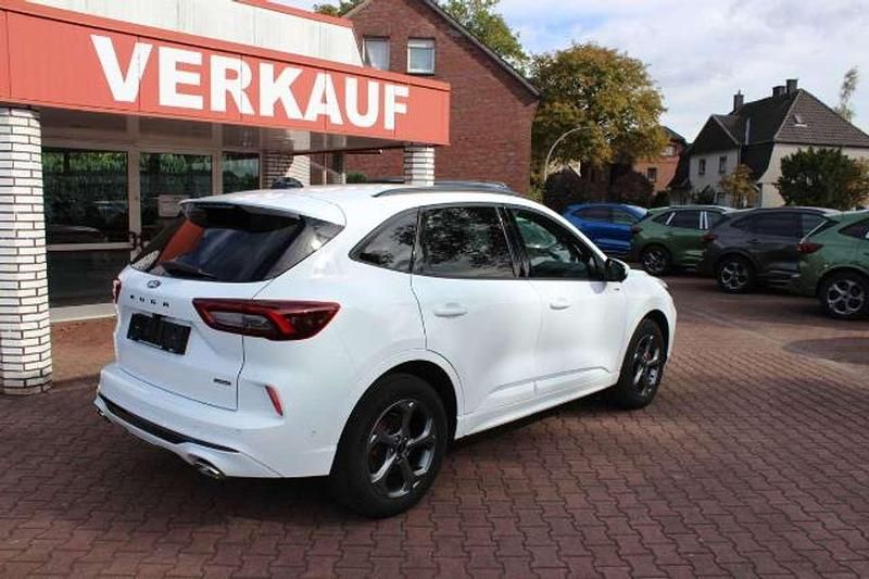 Gebraucht Ford Kuga ST-Line X 243 PS (178 kW) 2024 Frost weiß SUV