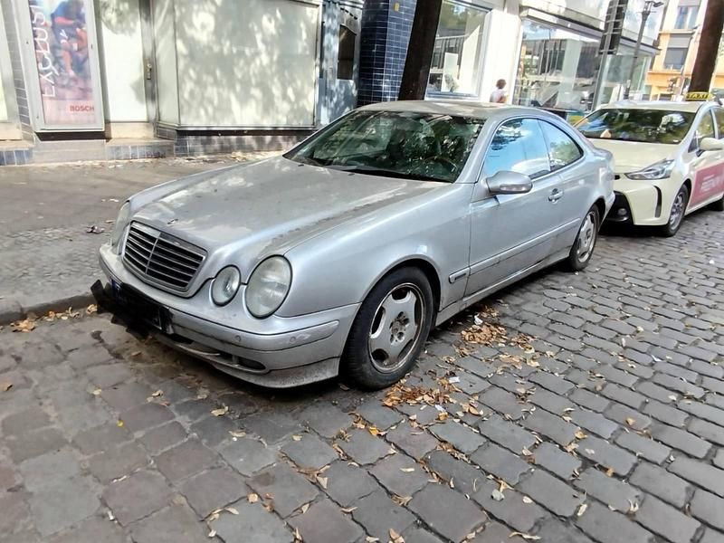 Silber Gebraucht 2000 Mercedes CLK200 Coupé | 1.200 € (Superpreis) - Bild 1/4