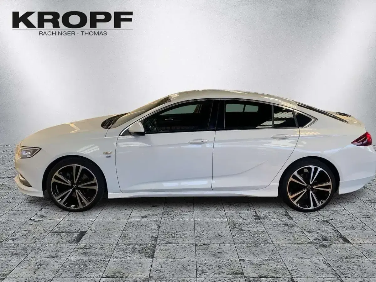 Gebraucht Opel Insignia Dynamic 200 PS (147 kW) 2019 Schneeweiss/summitwhite/arctic Limousine