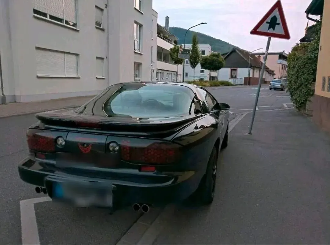 Gebraucht Pontiac Firebird 148 PS (108 kW) 1996 Schwarz Coupé
