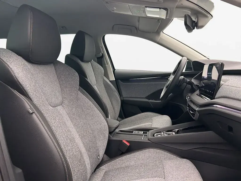 Gebraucht Skoda Octavia Selection 150 PS (110 kW) 2025 Schwarzmagic perleffekt Kombi
