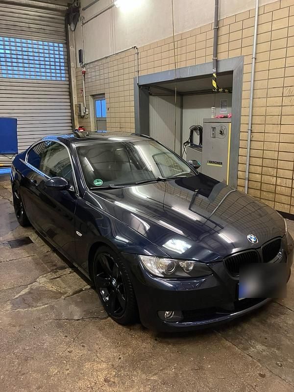 Gebraucht BMW 330 272 PS (200 kW) 2008 Blau Coupé