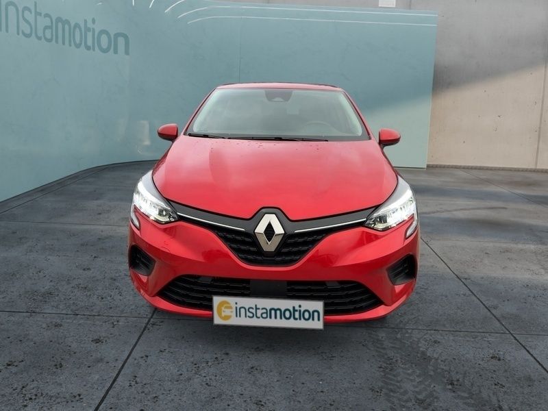 Rot Gebraucht 2022 Renault Clio V Zen Limousine | 16.745 € (Fairer Preis) - Bild 1/3