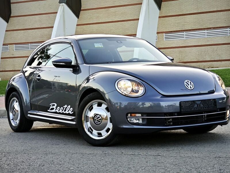 Gebraucht VW Beetle Design 105 PS (77 kW) 2016 Grau Kleinwagen