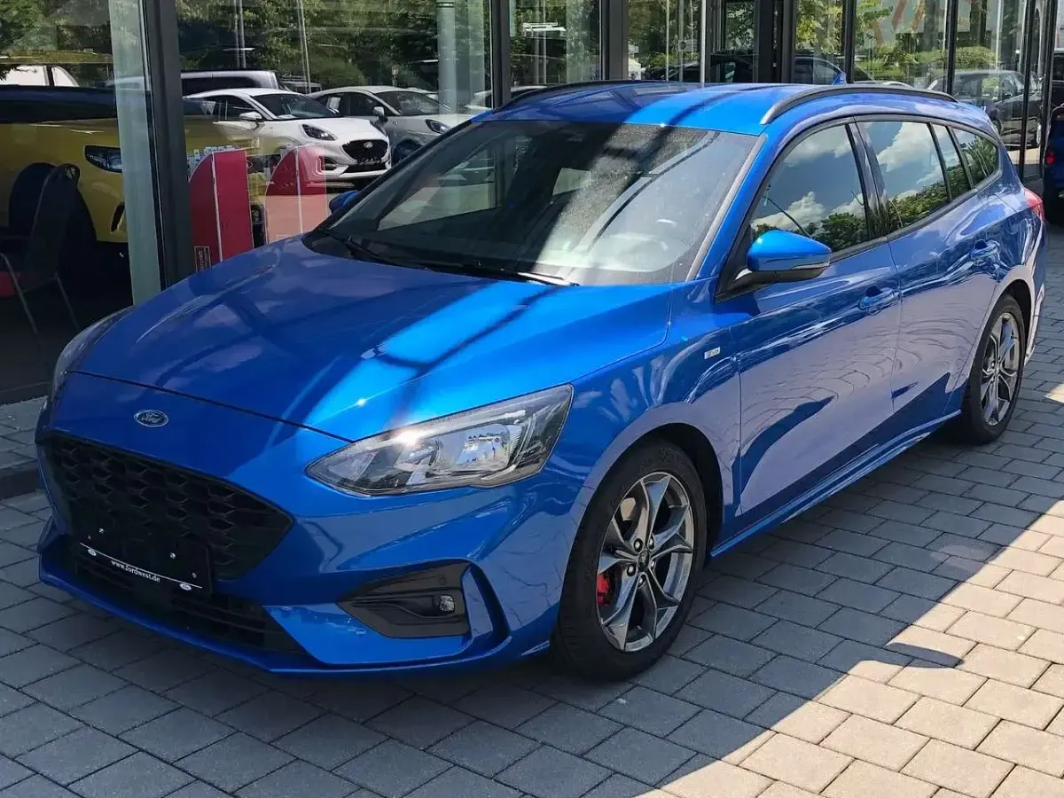Gebraucht Ford Focus ST-Line 125 PS (91 kW) 2019 Blau Kombi