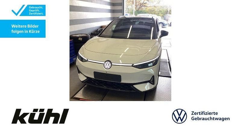 Gletscherweiß metallic Gebraucht 2024 VW ID.7 GTX Kombi | 50.690 € - Bild 1/2
