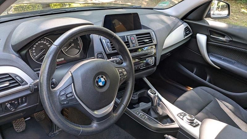 Usata BMW 116 Efficient Dynamics 116 CV (85 kW) 2017 Nero Utilitaria