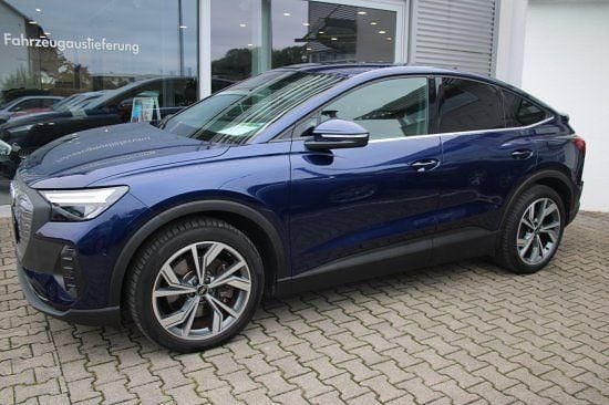 Gebraucht Audi Q4 Sportback e-tron 150 kW (204 PS) 2022 Blau SUV