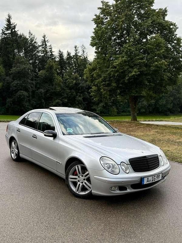 Gebraucht Mercedes 220 150 PS (110 kW) 2005