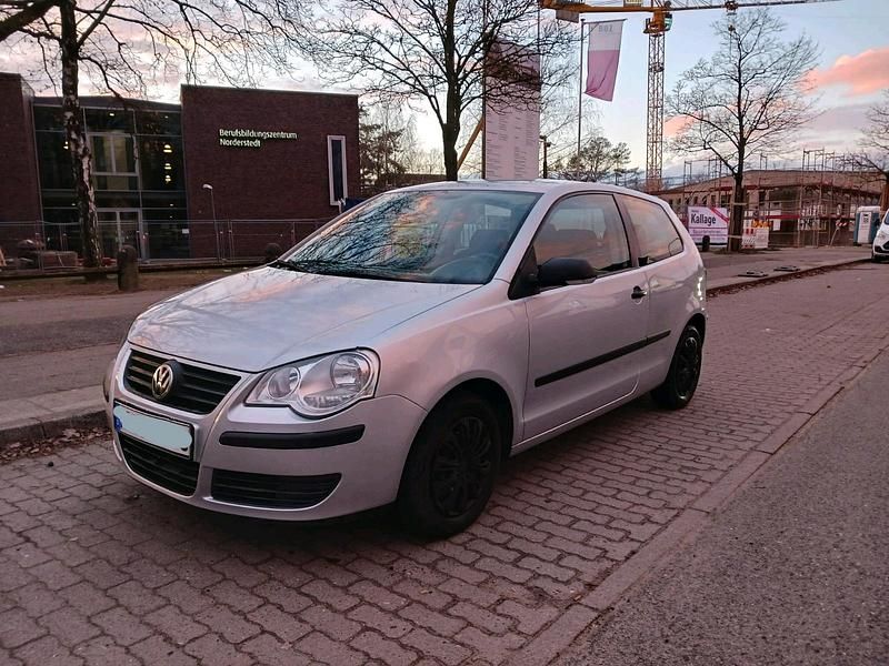 Silber Gebraucht 2006 VW Polo Kleinwagen | 1.880 € (Fairer Preis) - Bild 1/4