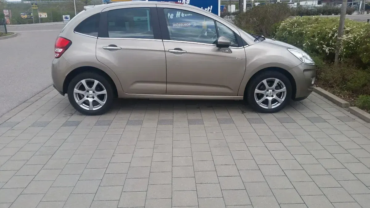 Usata Citroën C3 Exclusive 120 CV (88 kW) 2010 Beige Berlina