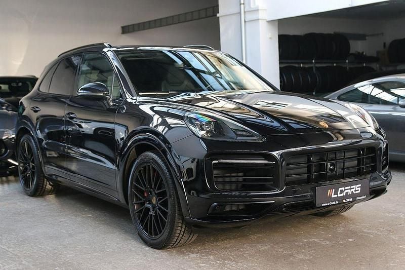 Gebraucht Porsche Cayenne GTS 460 PS (338 kW) 2021 Schwarz SUV