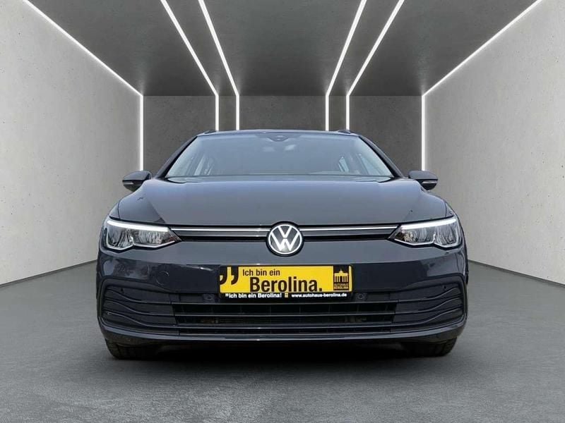 Gebraucht VW Golf VIII Life 116 PS (85 kW) 2022 Grau Kombi