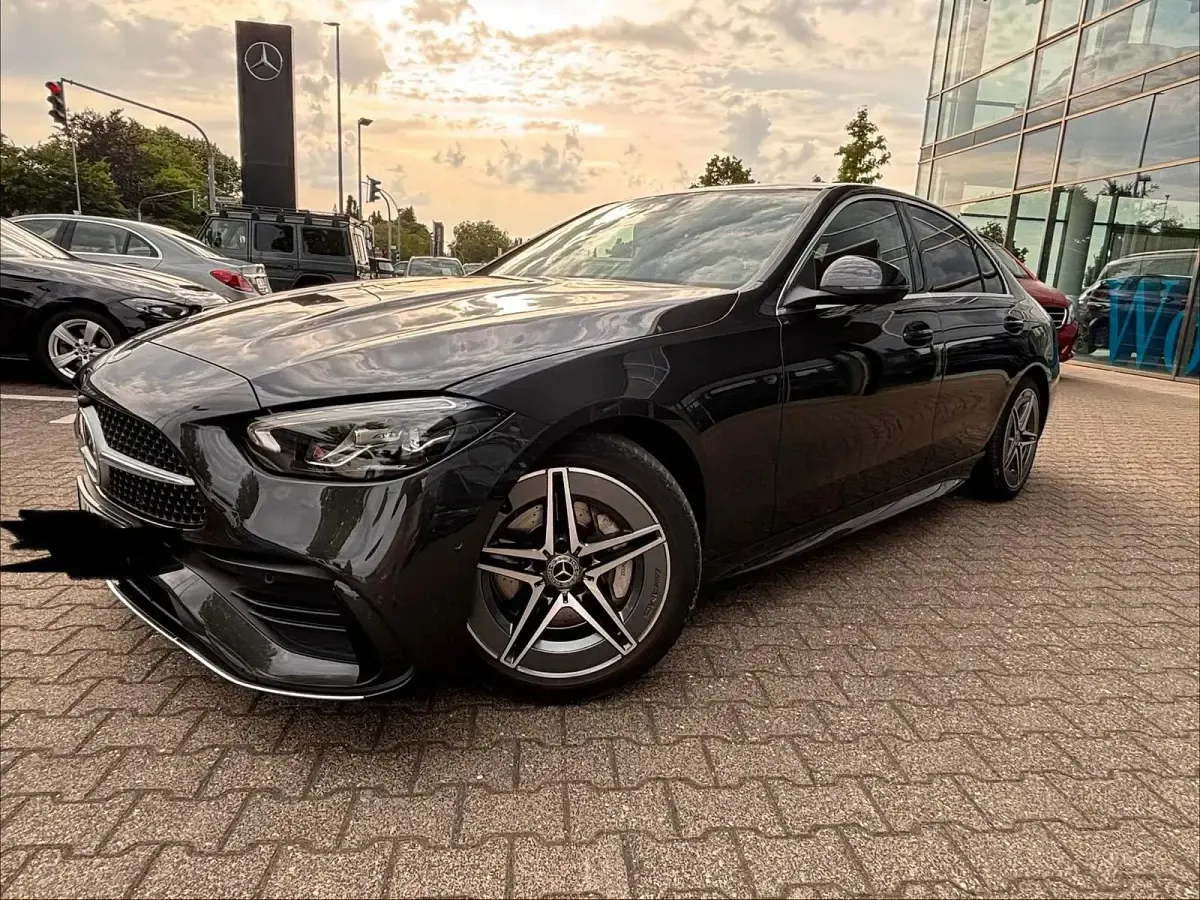 Gebraucht Mercedes C300 AMG line 266 PS (195 kW) 2023 Grau Limousine