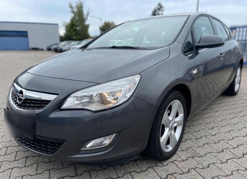 Gebraucht Opel Astra 116 PS (85 kW) 2009 Grau Limousine