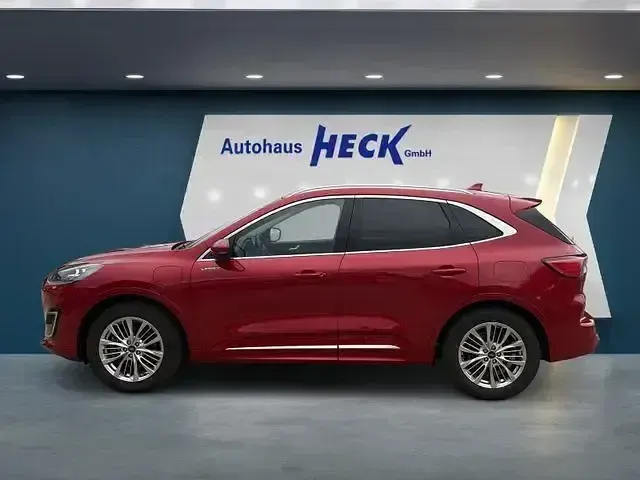 Gebraucht Ford Kuga Vignale 225 PS (165 kW) 2021 Rot SUV