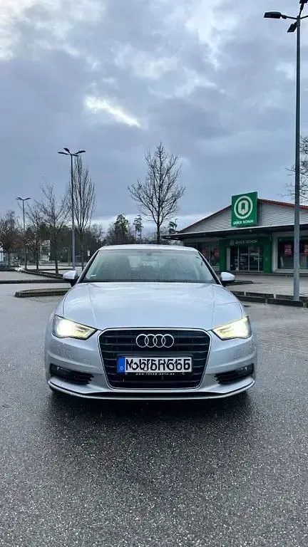 Używany Audi A3 Ambiente 140 KM (102 kW) 2014 Sedan/Limuzyna