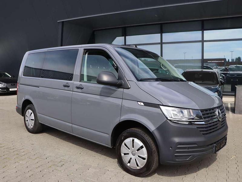 Gebraucht VW Transporter 110 PS (80 kW) 2021 Grau Van