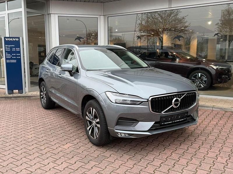 Grau Gebraucht 2021 Volvo XC60 Momentum SUV | 33.900 € (Fairer Preis) - Bild 1/4