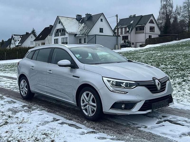 Gebraucht Renault Mégane GrandTour Business 116 PS (85 kW) 2020 Silber Kombi
