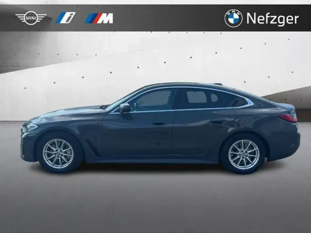 Gebraucht BMW 430 Sport Line 245 PS (180 kW) 2022 Dravitgrau metallic (metallic) Coupé