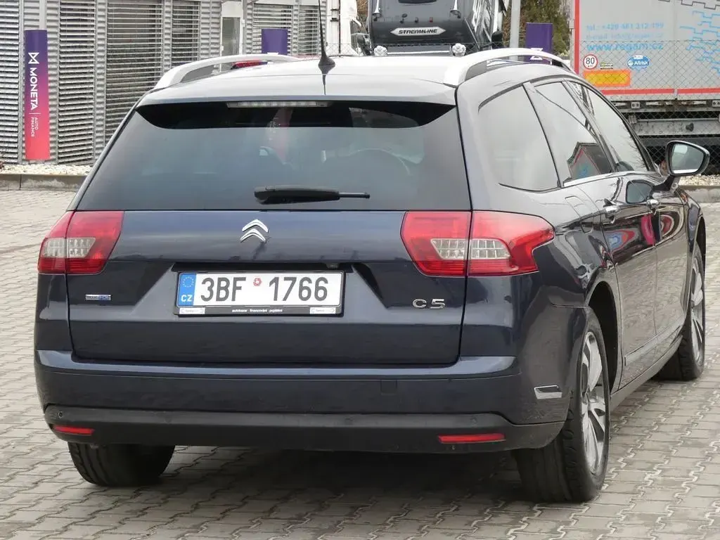 Gebraucht Citroën C5 Business Class 150 PS (110 kW) 2016 Blau Kombi