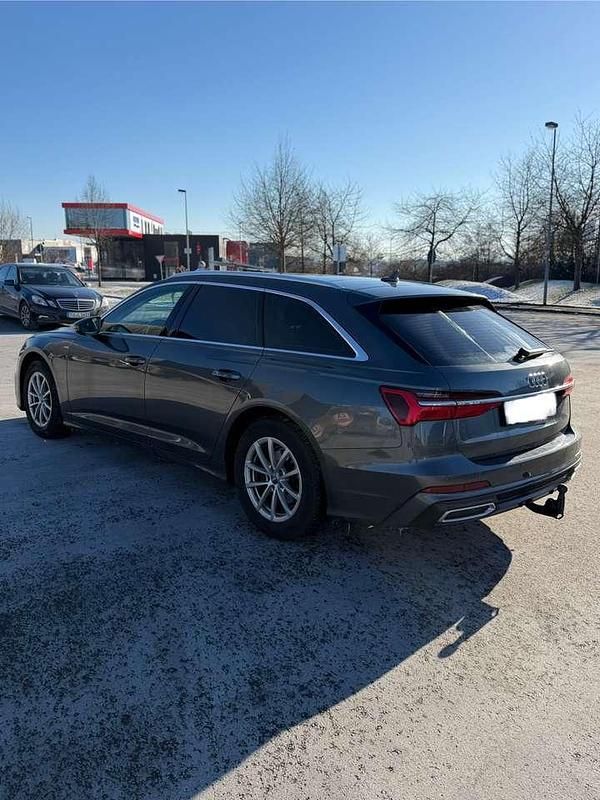 Gebraucht Audi A6 Sport 204 PS (150 kW) 2018 Grau Kombi