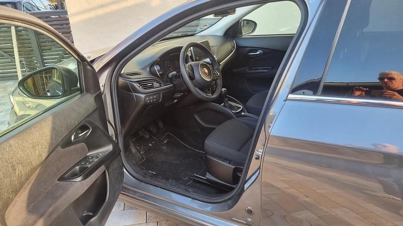 Gebraucht Fiat Tipo Business 120 PS (88 kW) 2020 Grau Kombi
