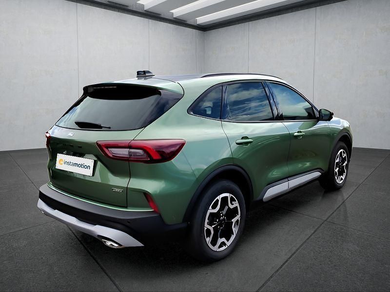 Gebraucht Ford Kuga Active 242 PS (177 kW) 2024 Grün SUV