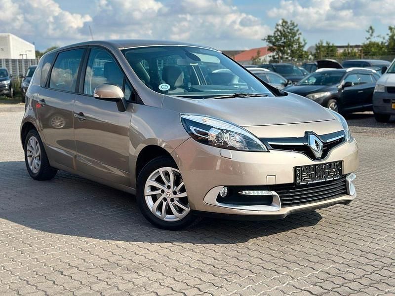Beige Gebraucht 2015 Renault Scénic III Expression Van / Kleinbus | 4.200 € (Guter Preis) - Bild 1/4